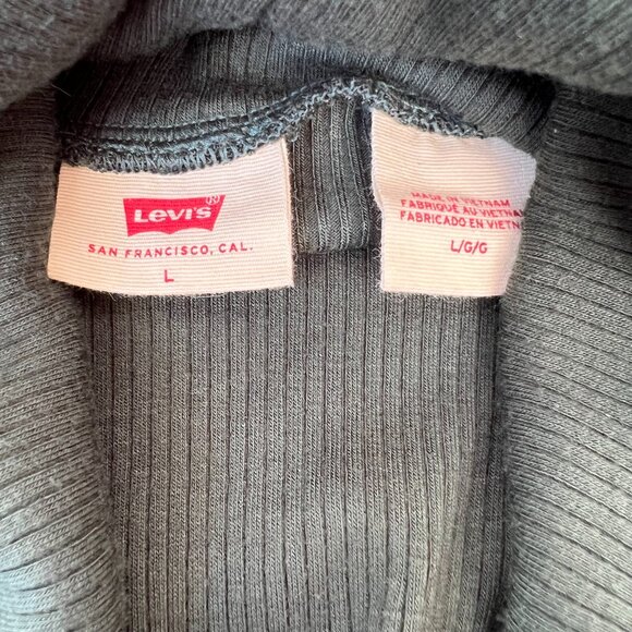 Levi's Ruched Turtleneck Top in Spruce Green (Lrg) Dark Academia / Classic Prep - Picture 6 of 12